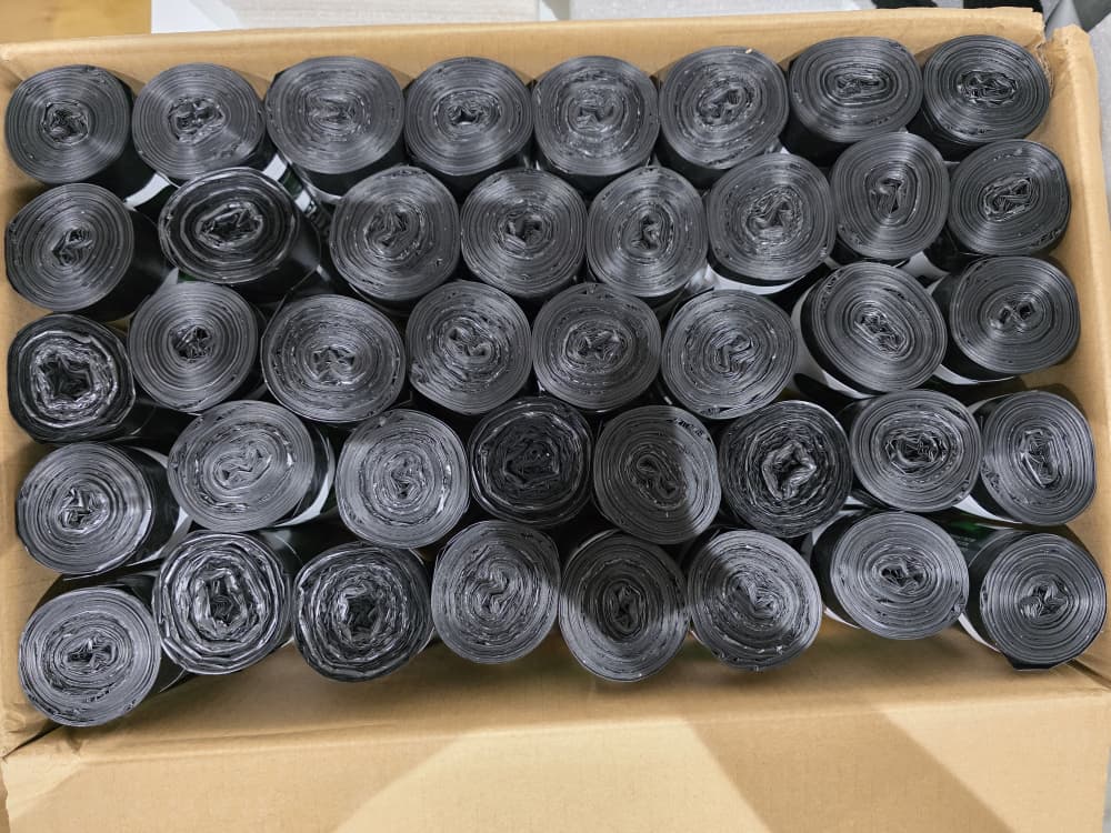 60L Bin Bags — 800 Bags Per Carton | 40 Pcs Per Roll image 2